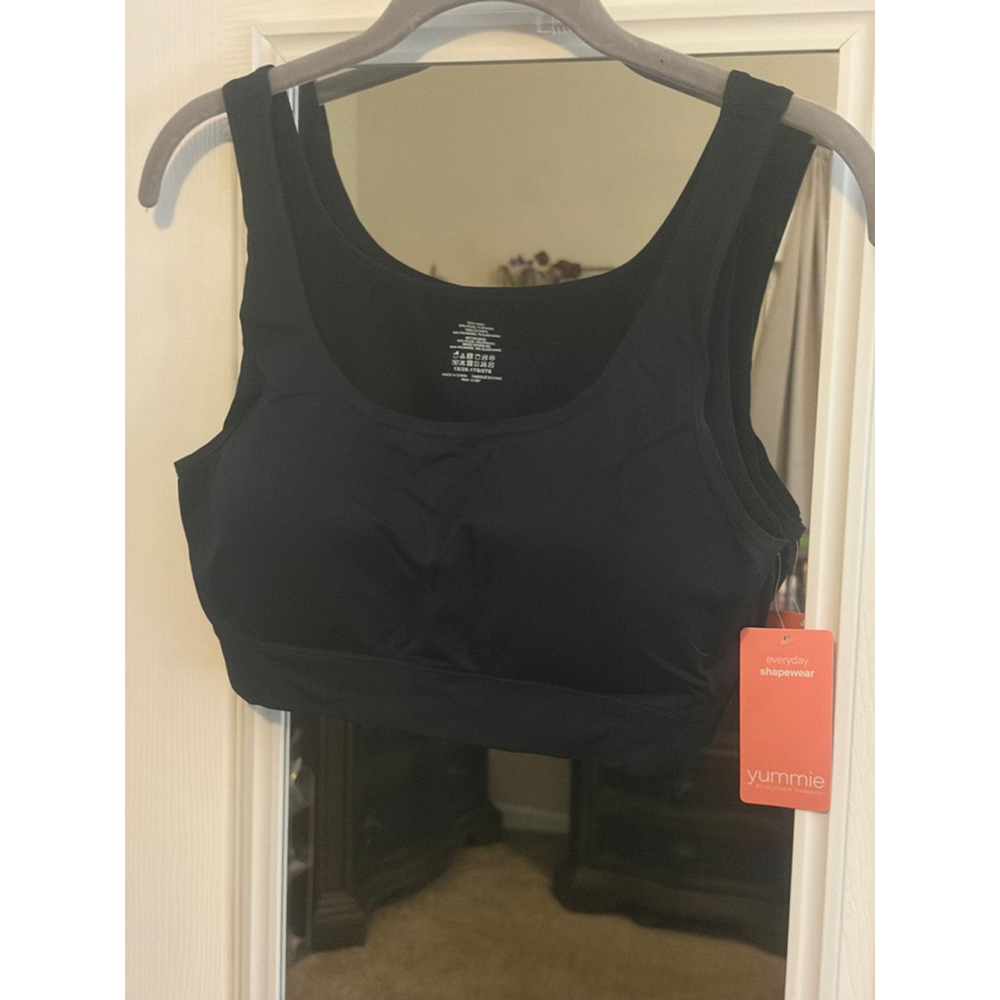 Revolve Women's Yummie Black Nylon Scoop Neck Bra with Removable Pads 1X/2X